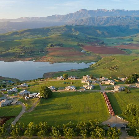 Cayley Mountain Resort Champagne Valley Kültér fotó