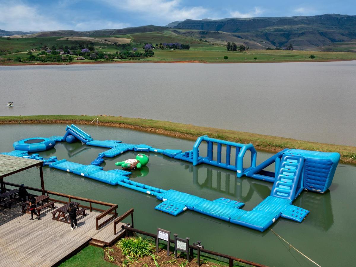 Cayley Mountain Resort Champagne Valley Kültér fotó