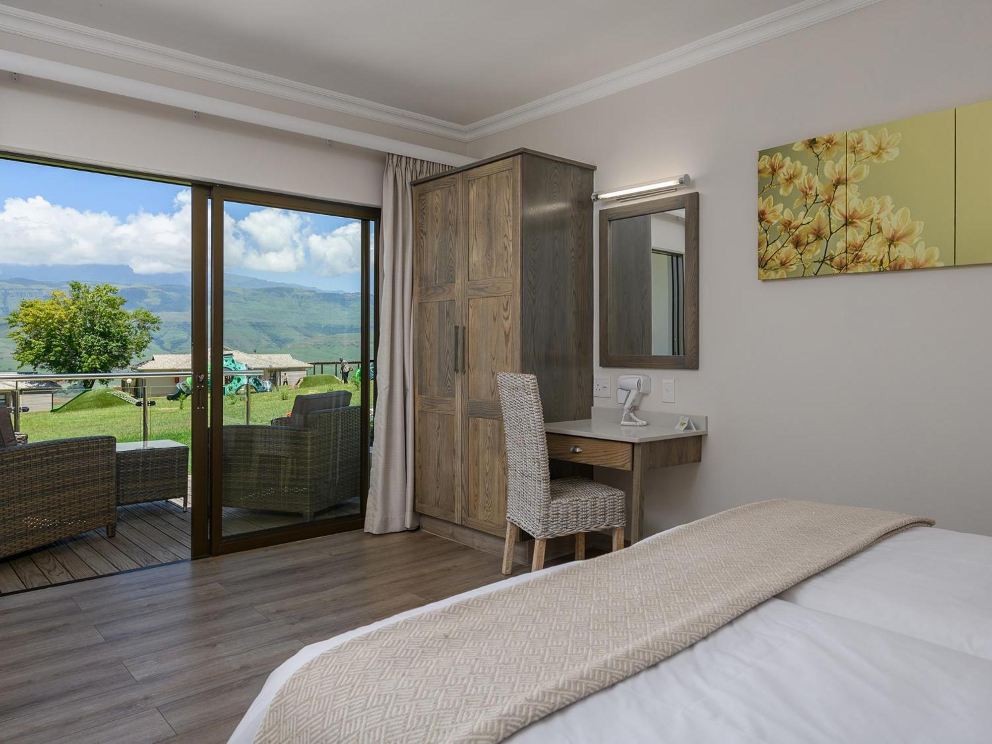 Cayley Mountain Resort Champagne Valley Szoba fotó